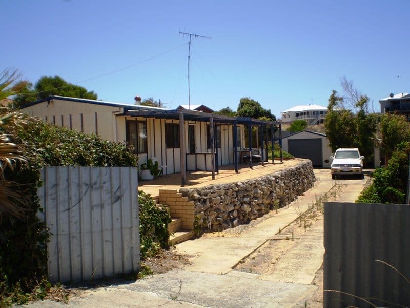 3 Douglas Avenue, SEABIRD WA 6042, Seabird - Image 1