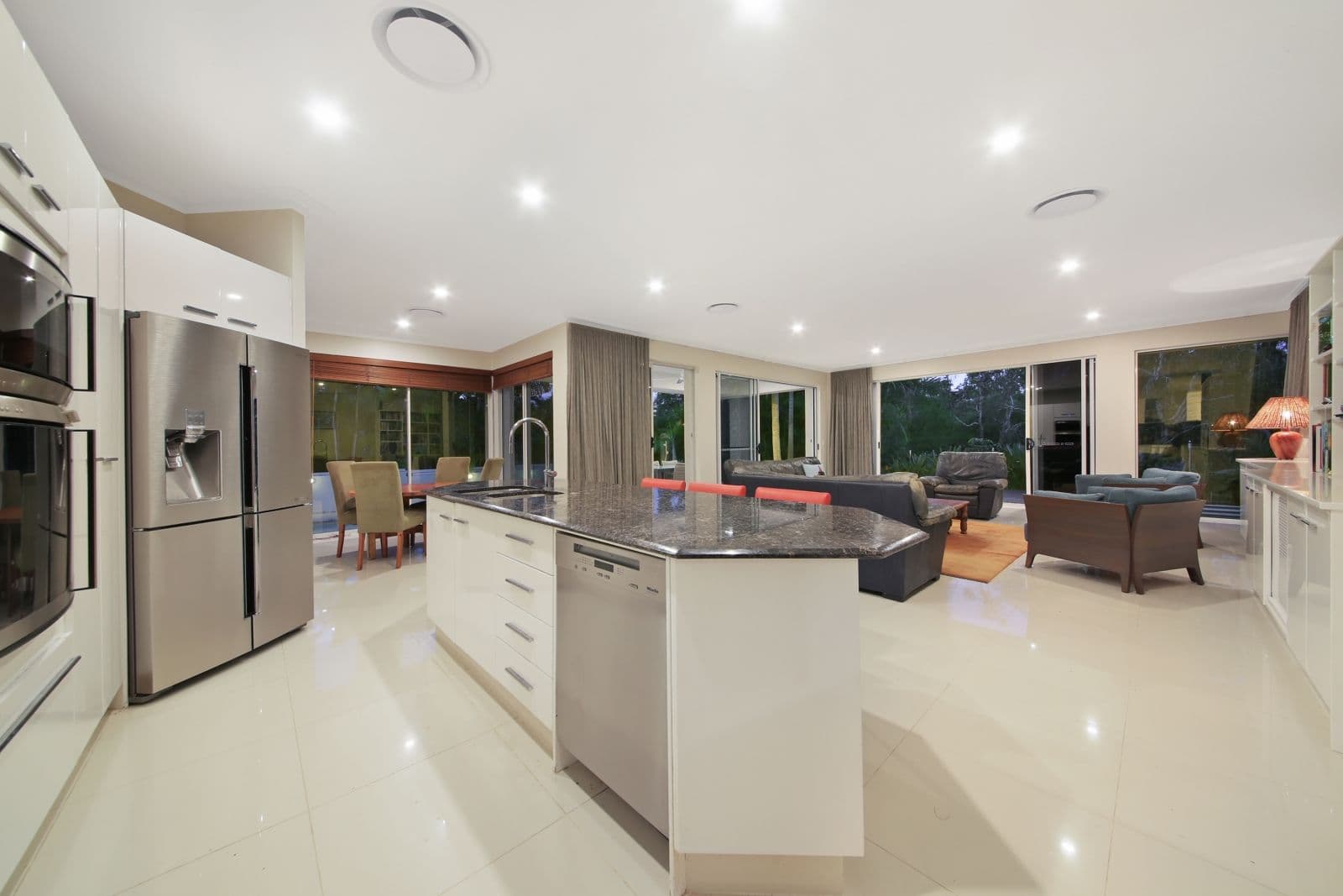 1 Jarvis Place, Arundel QLD 4214, Arundel - Thumbnail 6