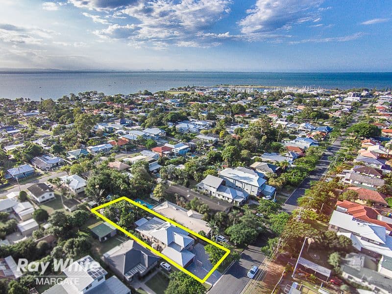 7 Seaville Avenue, Scarborough QLD 4020, Scarborough - Thumbnail 2