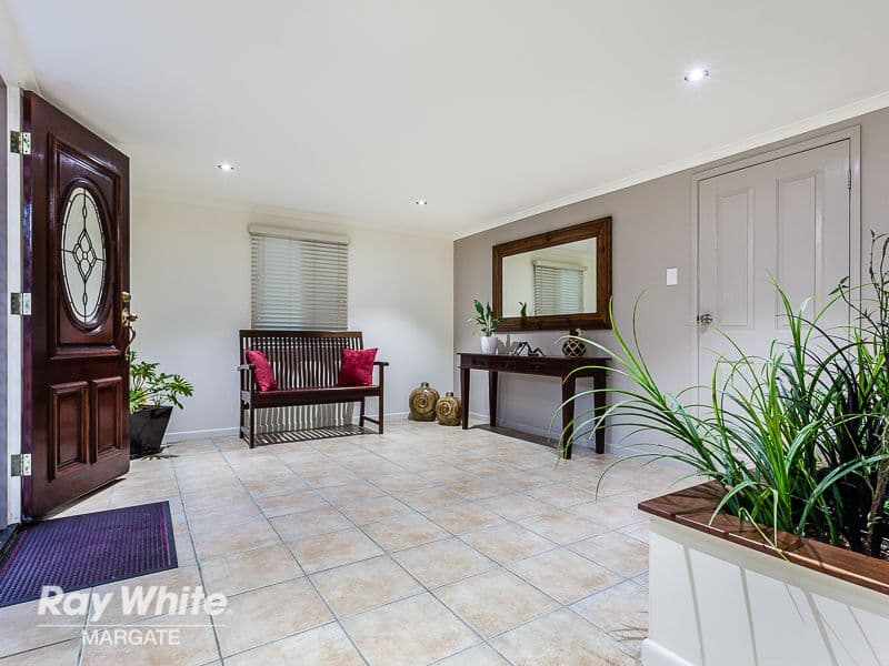 7 Seaville Avenue, Scarborough QLD 4020, Scarborough - Thumbnail 8