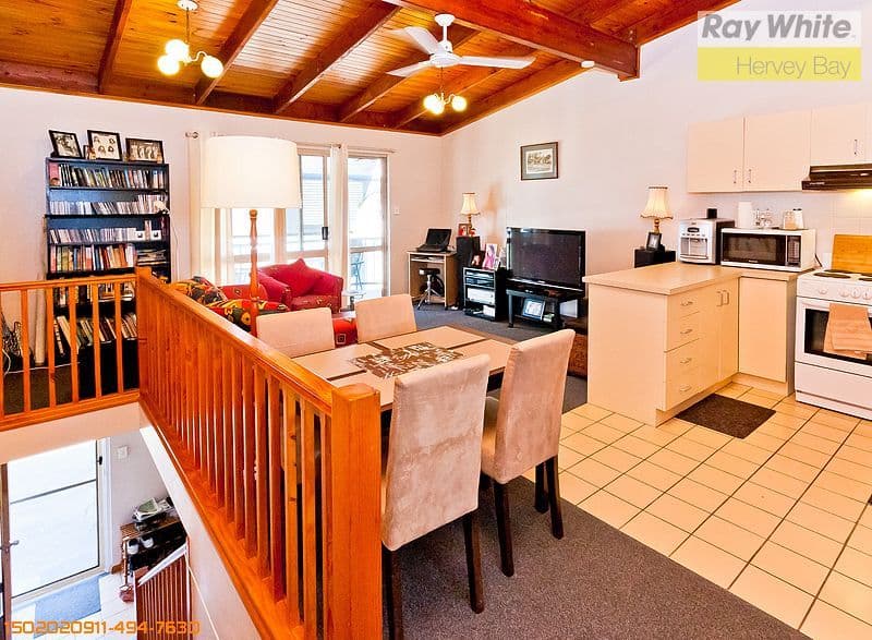 4 Pilot Street, Urangan QLD 4655, Urangan - Thumbnail 8