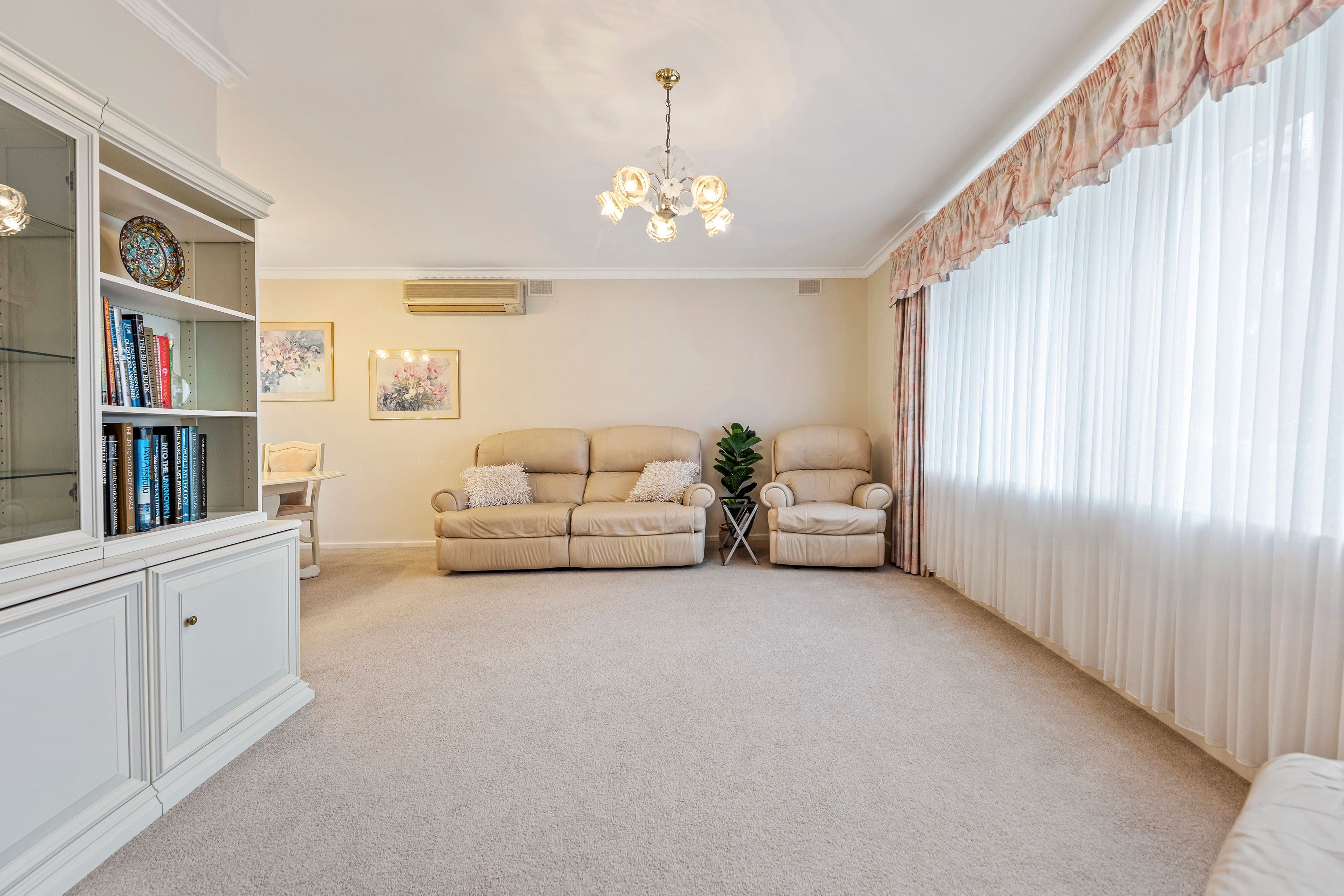 16 Jennifer Terrace, Parafield Gardens SA 5107, Parafield Gardens - Thumbnail 4