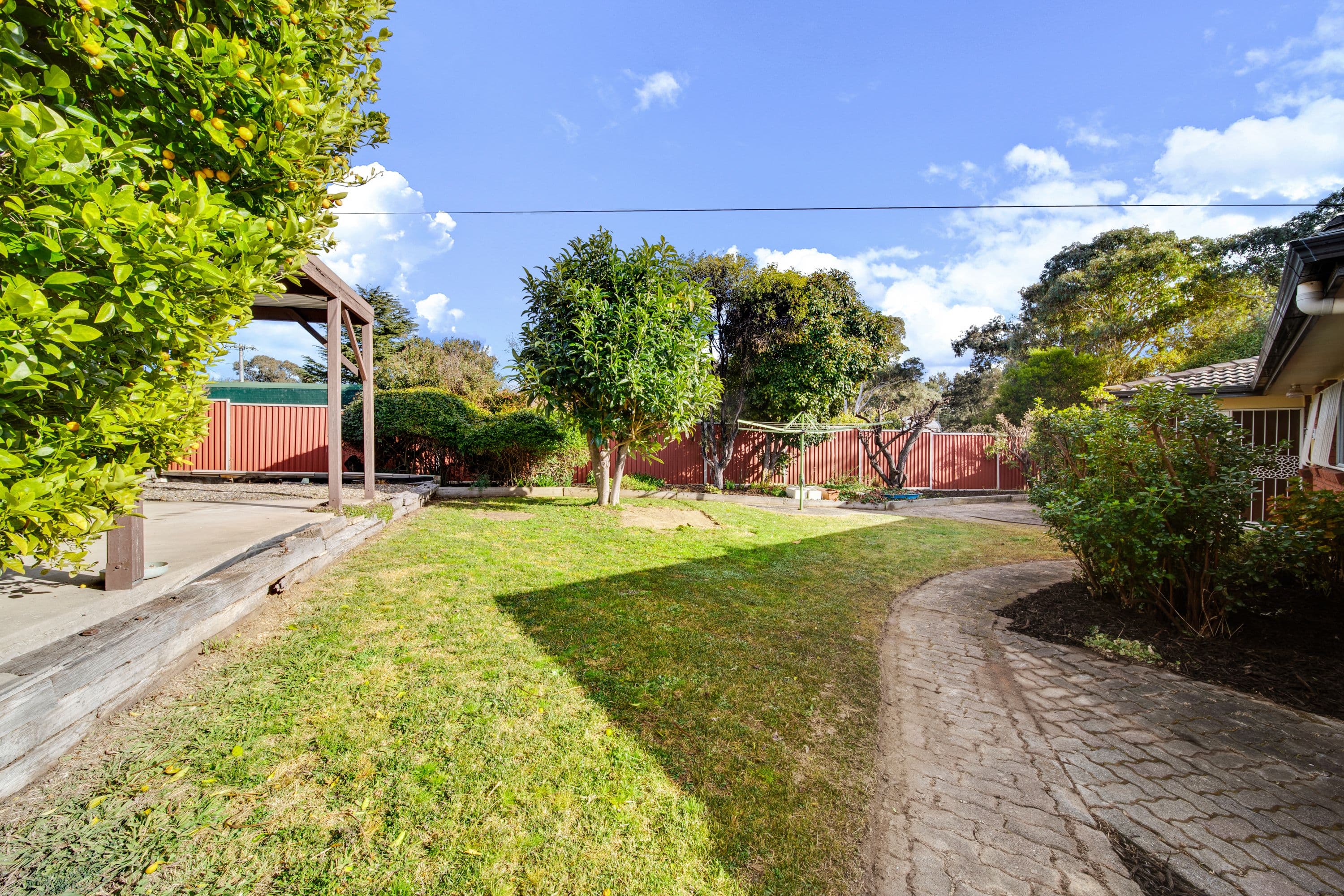 23 Karney Street, Kambah ACT 2902, Kambah - Thumbnail 2