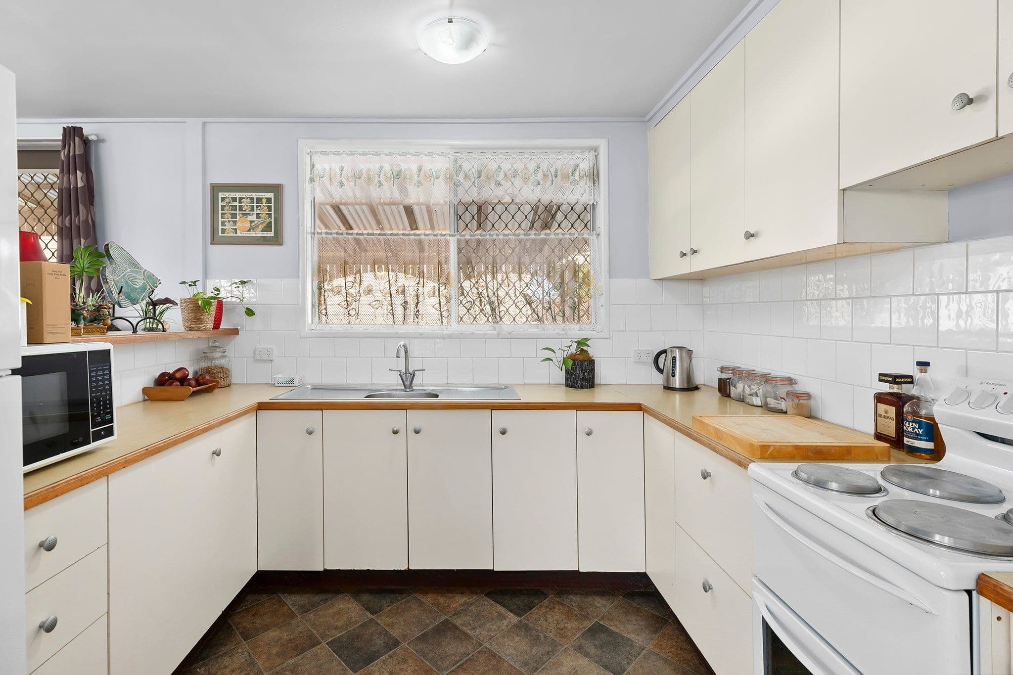 26 Brennan Parade, Strathpine QLD 4500, Strathpine - Thumbnail 2