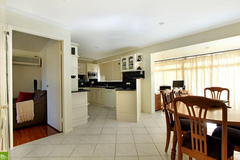 89 Captain Cook Drive, BARRACK HEIGHTS NSW 2528, Barrack Heights - Thumbnail 2