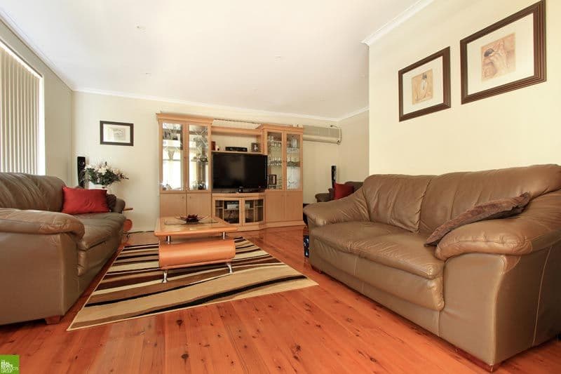 89 Captain Cook Drive, BARRACK HEIGHTS NSW 2528, Barrack Heights - Thumbnail 4