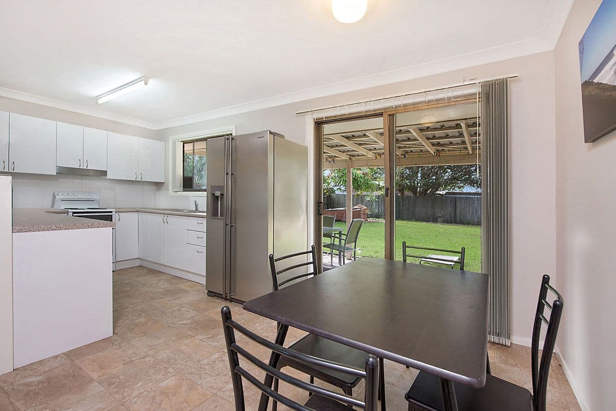 9 Sunbird Chase, Parrearra QLD 4575, Parrearra - Thumbnail 3