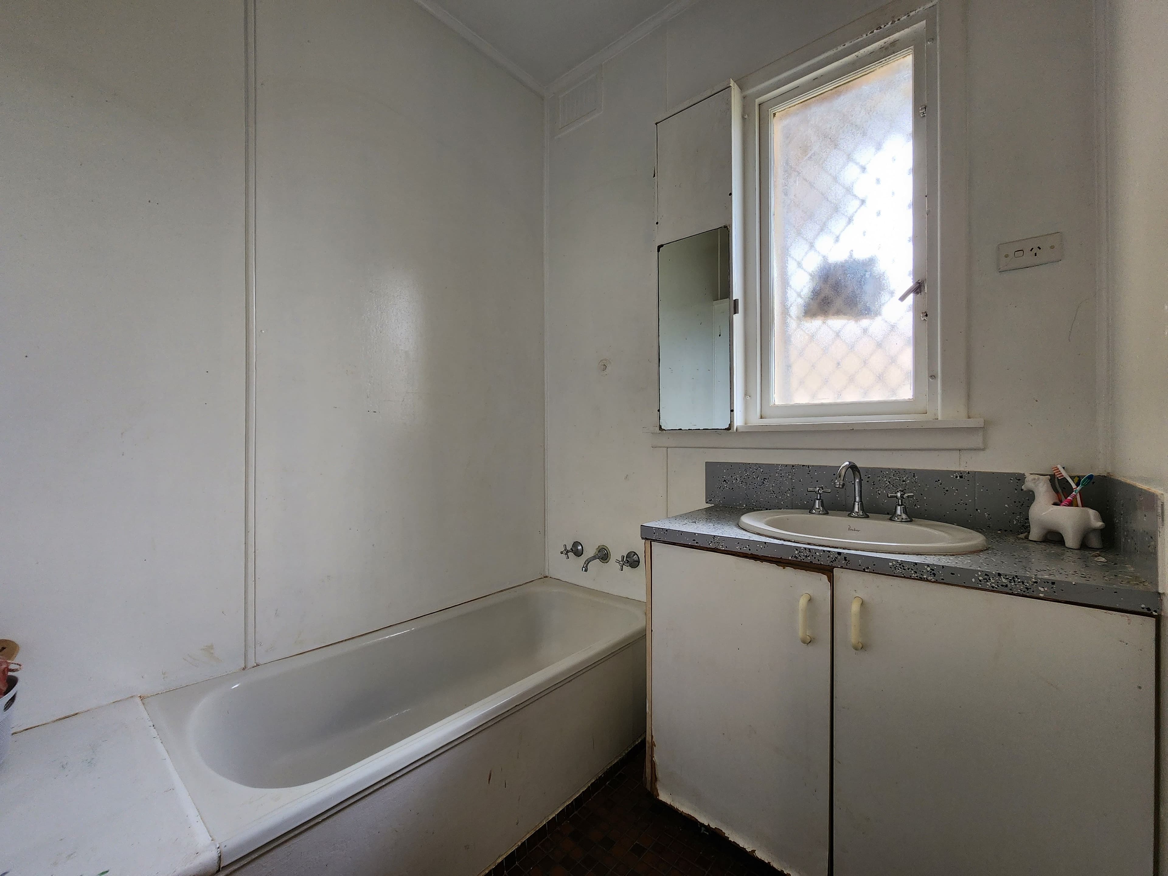 37 Douglas Street, Carnarvon WA 6701, South Carnarvon - Thumbnail 3