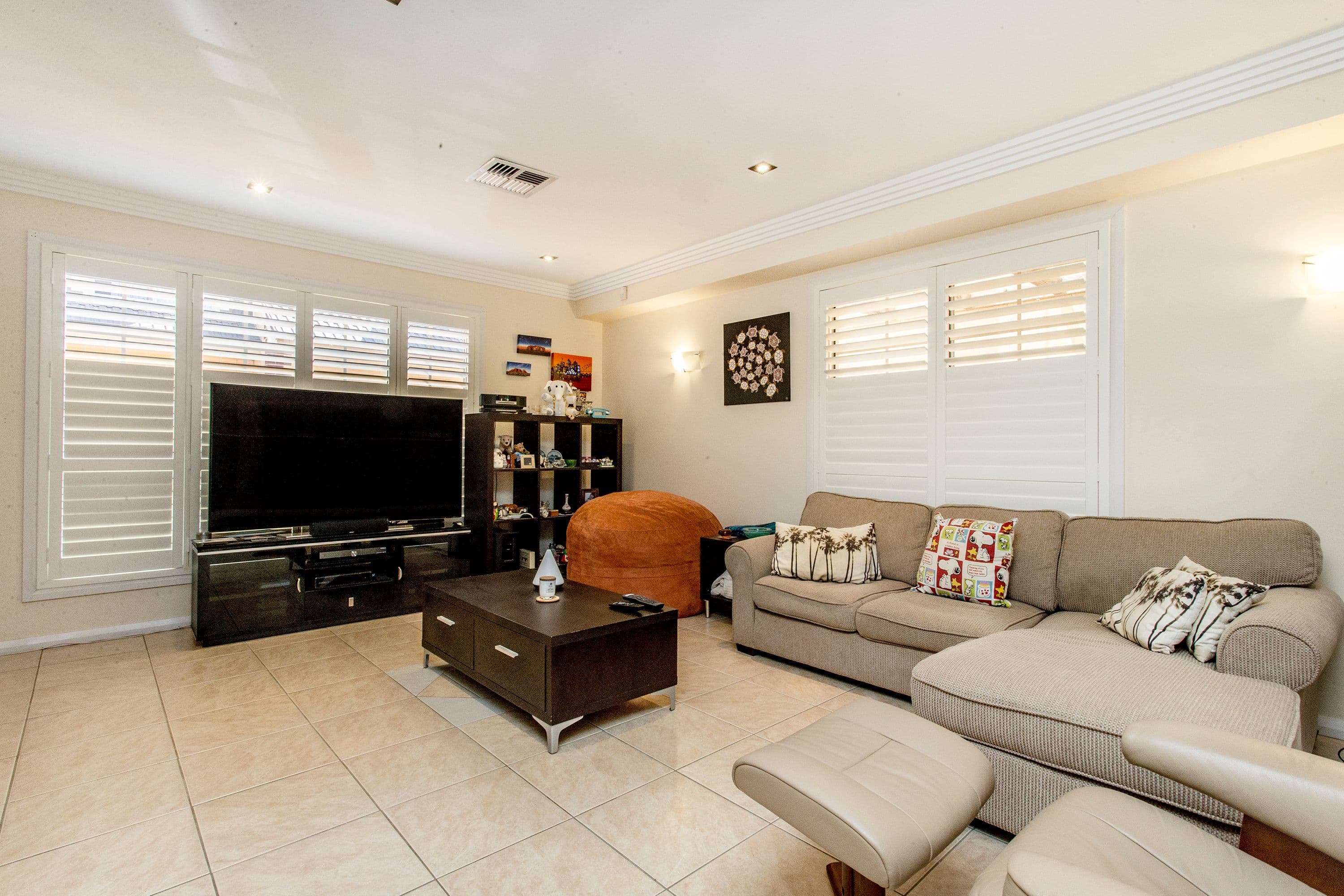 9 Barlow Street, Cambridge Park - Thumbnail 4