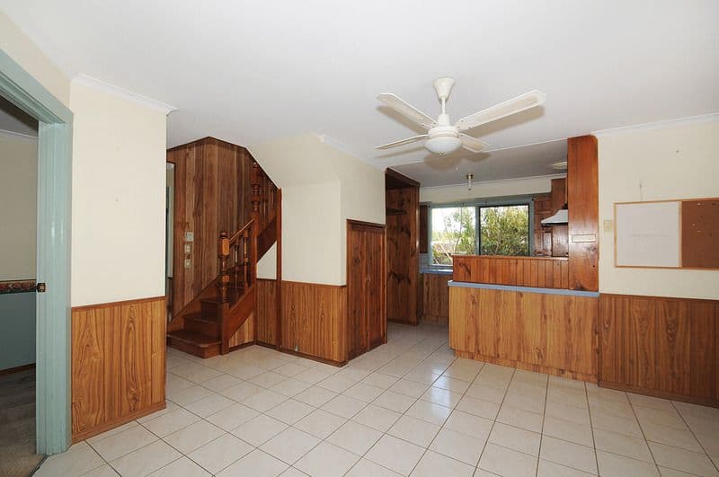 21 Dorchester Crescent, CARRUM DOWNS VIC 3201, Carrum Downs - Thumbnail 7