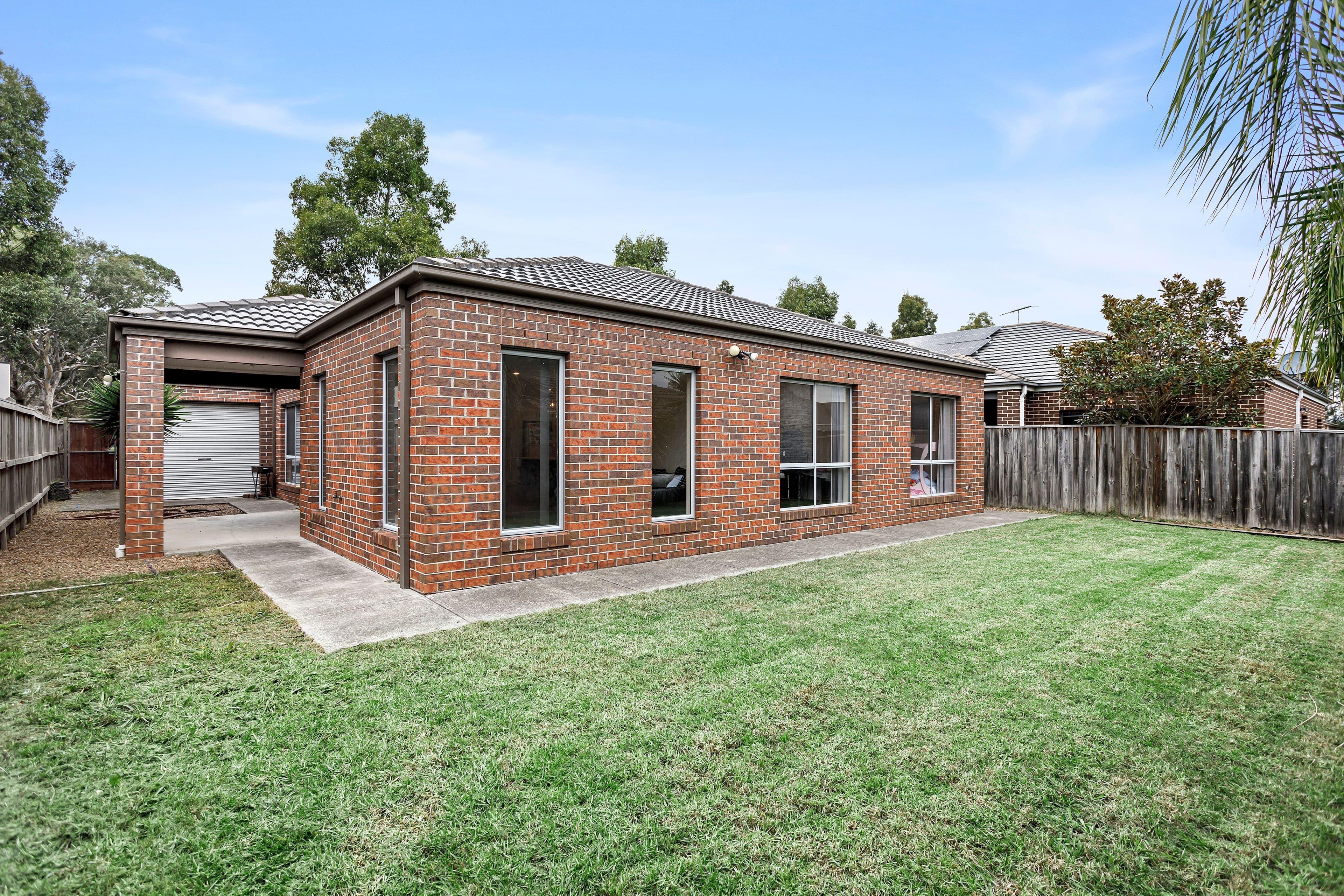 13 Zieria Drive, South Morang VIC 3752, South Morang - Thumbnail 3