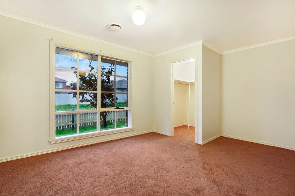 4 Sutton Street, Reservoir VIC 3073, Reservoir - Thumbnail 5
