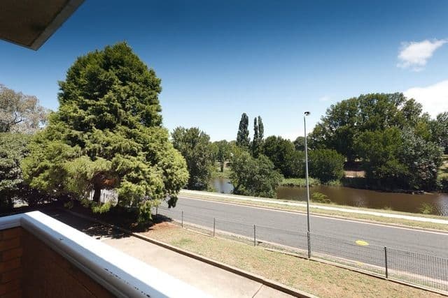 2 Mowatt Street, Queanbeyan NSW 2620, Queanbeyan East - Thumbnail 4