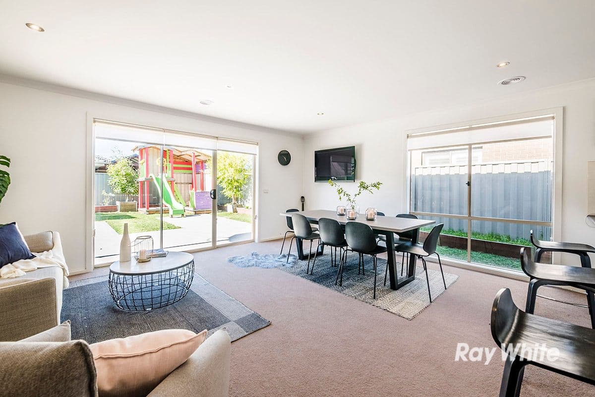 8 Limerick Road, Cranbourne East VIC 3977, Cranbourne East - Thumbnail 7