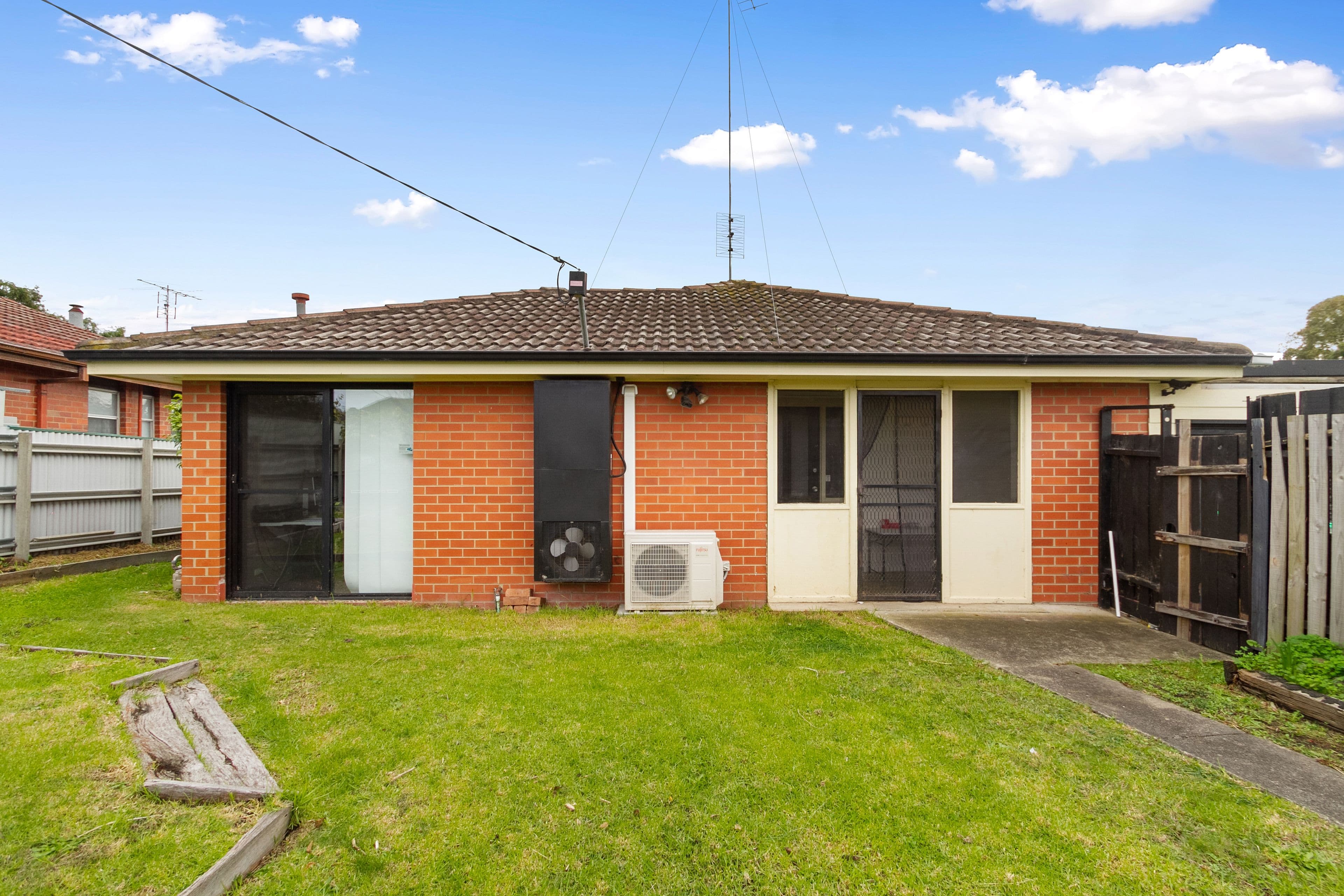 19 Hawthorn Crescent, Churchill VIC 3842, Churchill - Image 1