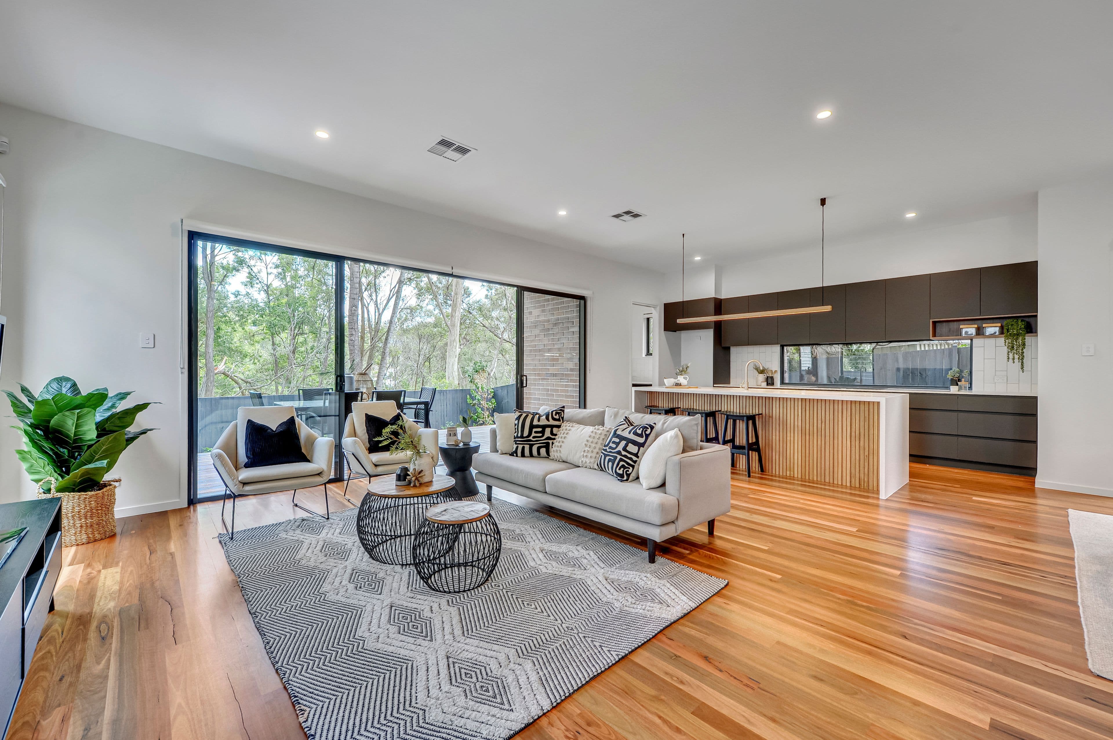 42 Underbank Blvd, Bacchus Marsh - Thumbnail 2
