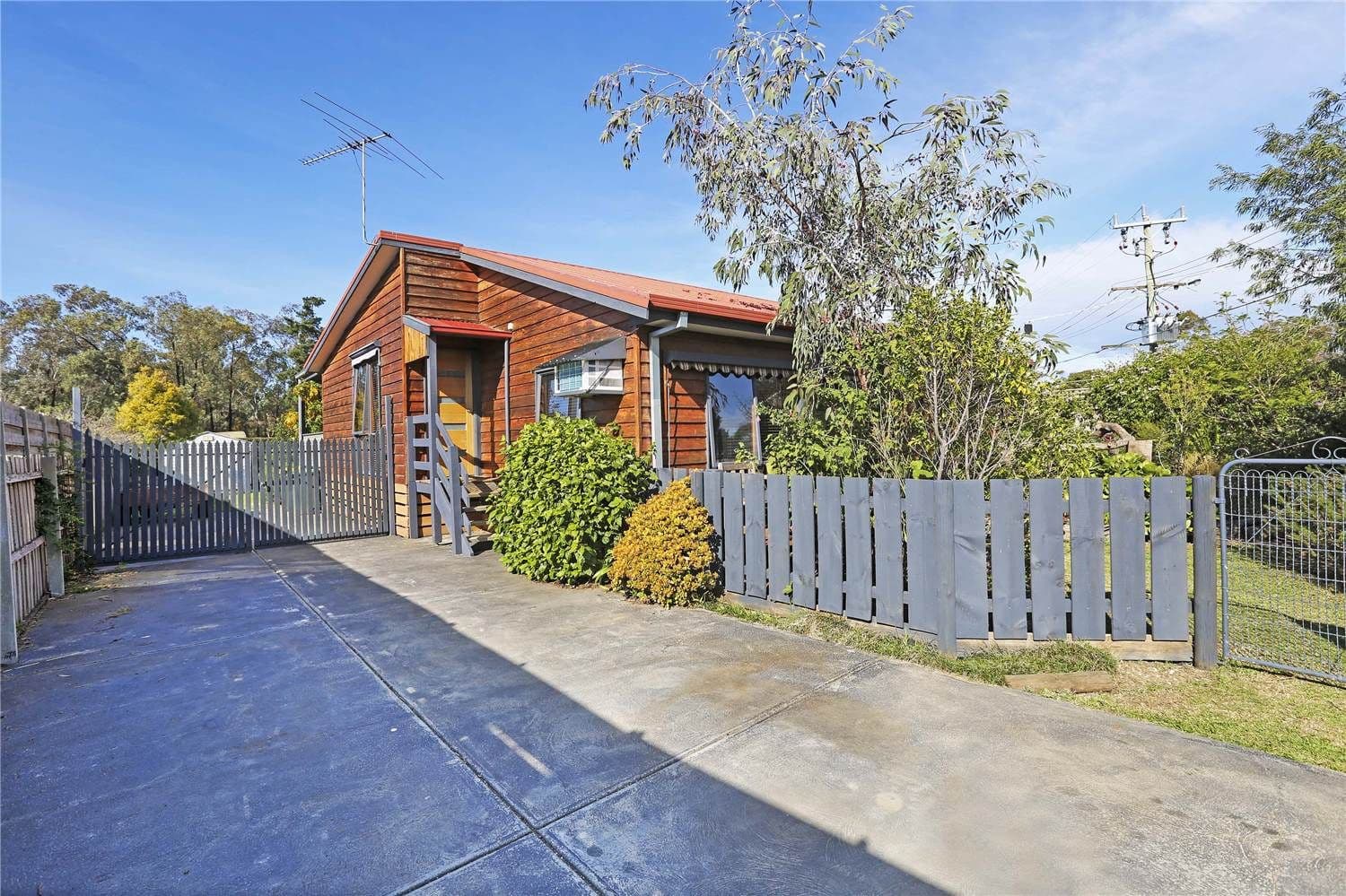 9 Teal Street, LARA VIC 3212, Lara - Image 1