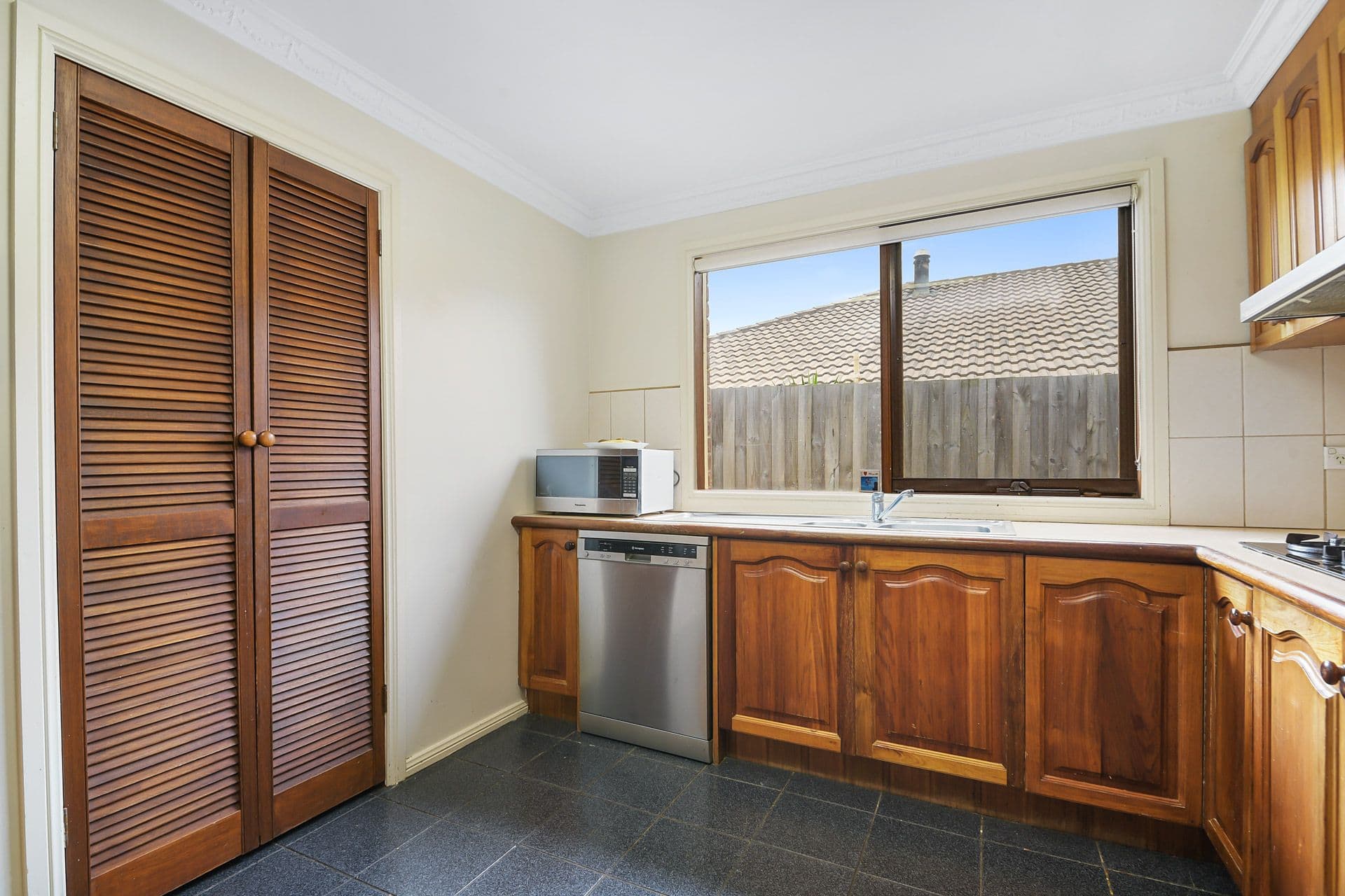 20 Hedgeley Drive, Berwick VIC 3806, Berwick - Thumbnail 4