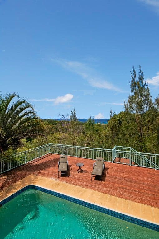 9 Lansell Avenue, CURRUMBIN QLD 4223, Currumbin - Thumbnail 3