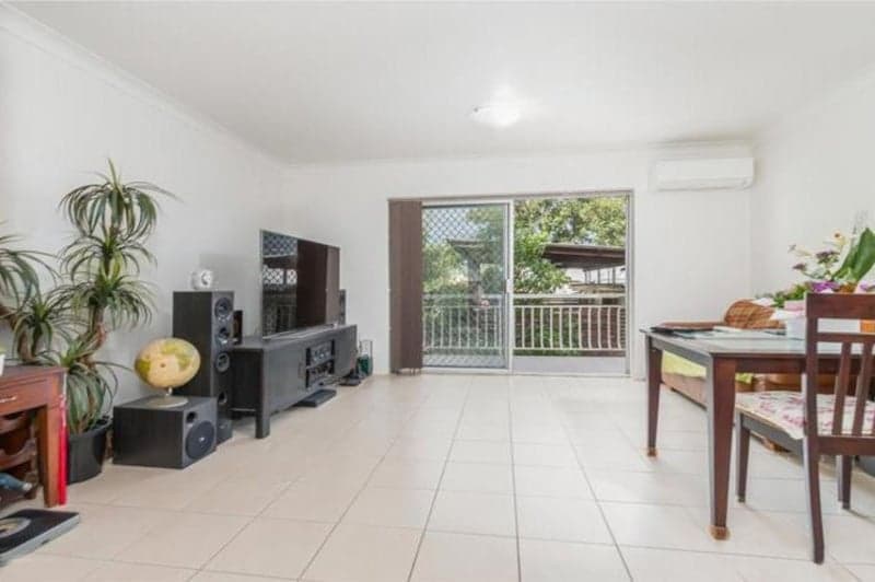 9 Lambert Street, Gordon Park - Thumbnail 2