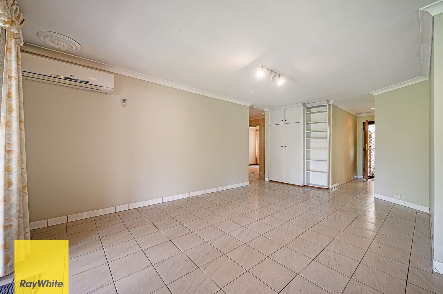 6 Jacaranda Drive, Ballajura WA 6066, Ballajura - Thumbnail 7