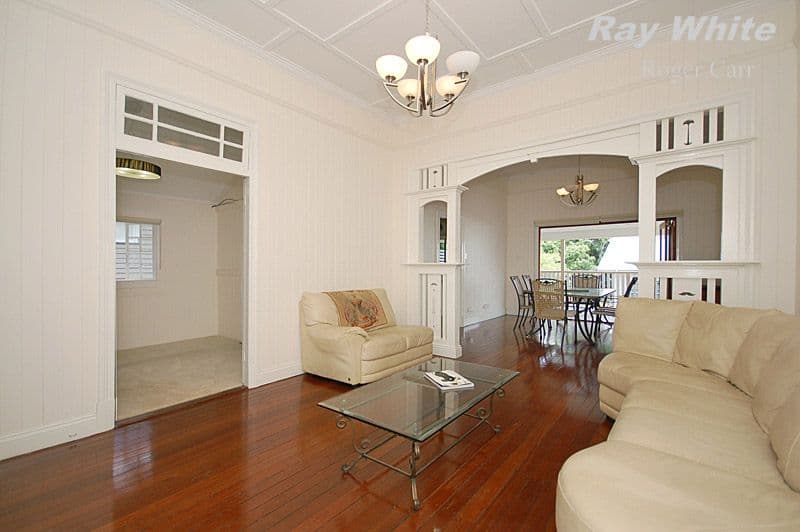 205  Ekibin Road East, TARRAGINDI QLD 4121, Tarragindi - Thumbnail 3
