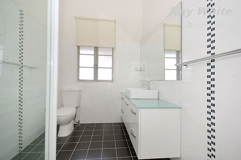 205  Ekibin Road East, TARRAGINDI QLD 4121, Tarragindi - Thumbnail 7