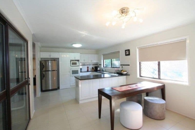 32 Lenore Crescent, SPRINGWOOD QLD 4127, Springwood - Thumbnail 4