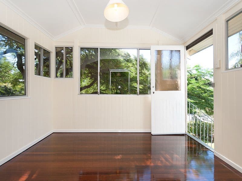 44 Consort Street, CORINDA QLD 4075, Corinda - Thumbnail 3