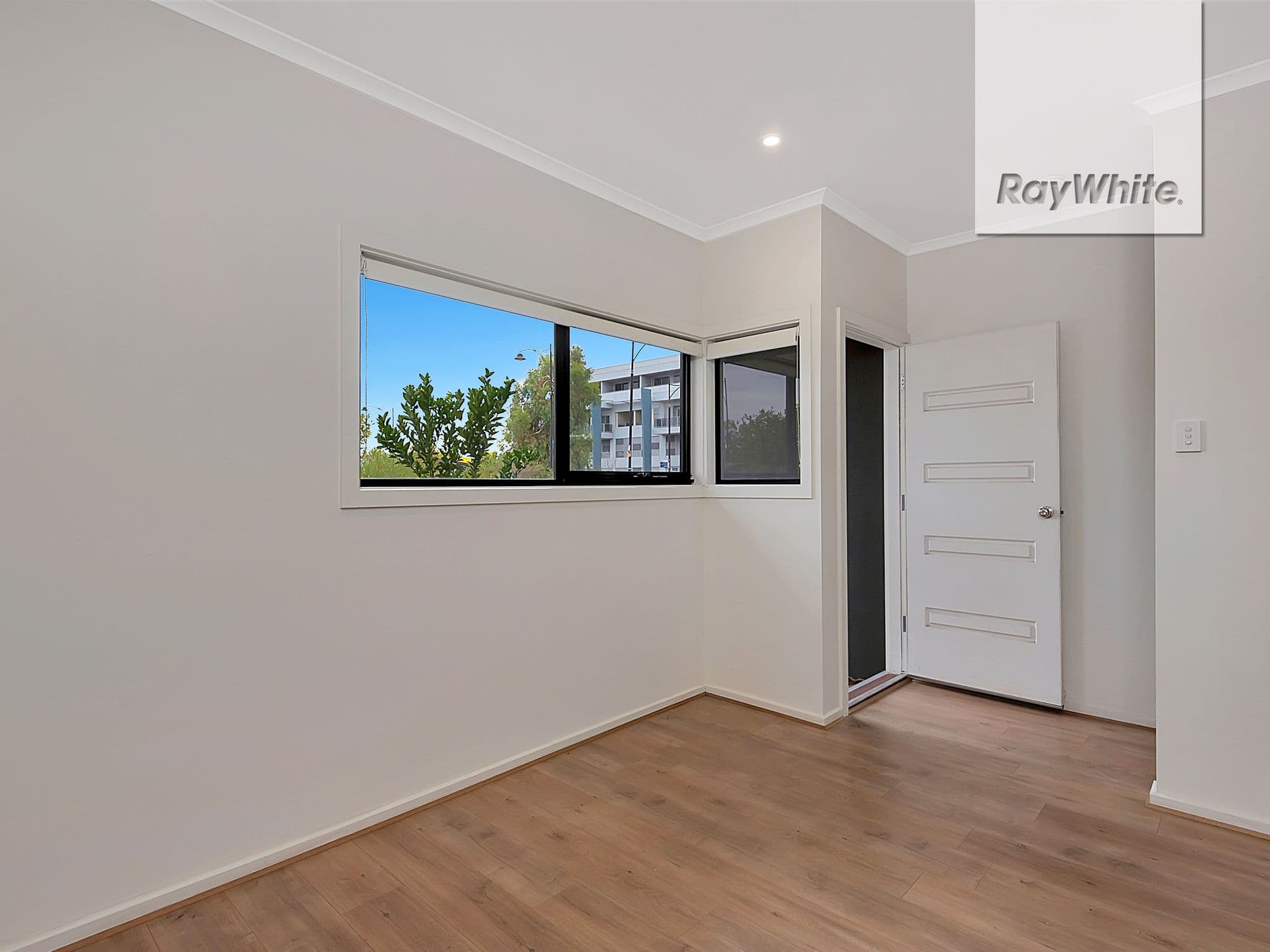 5, 38-42 Metro Parade, Mawson Lakes SA 5095, Mawson Lakes - Thumbnail 3