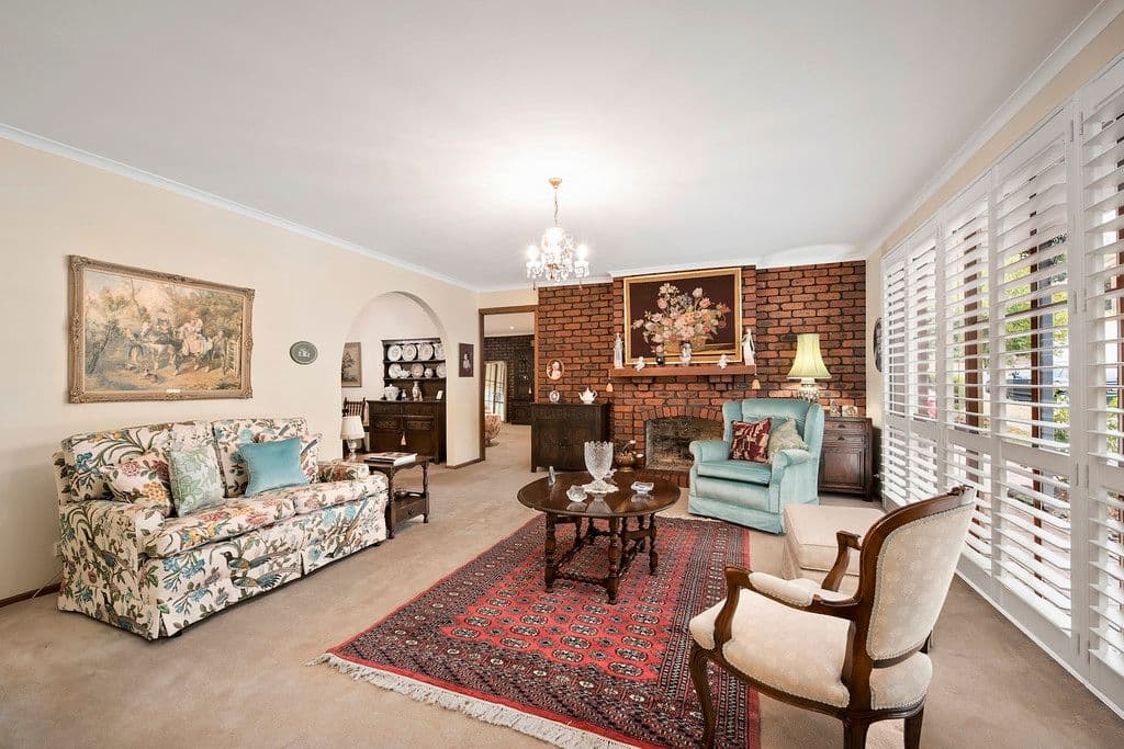 13 Keryn Close, Templestowe VIC 3106, Templestowe - Thumbnail 2