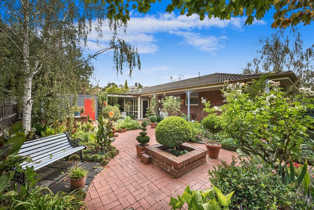 13 Keryn Close, Templestowe VIC 3106, Templestowe - Thumbnail 3