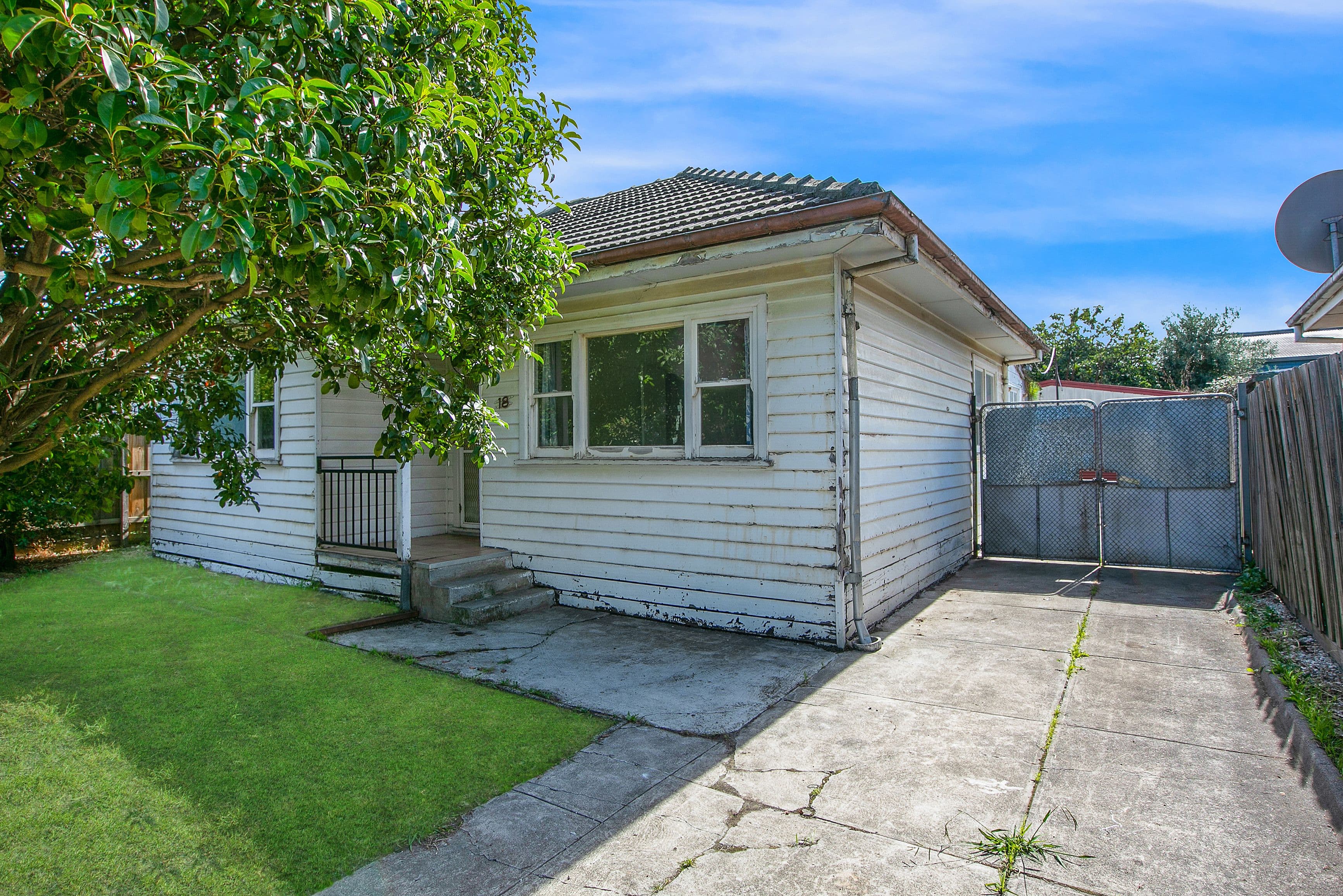 18 Thrower Street, Reservoir VIC 3073, Reservoir - Image 1