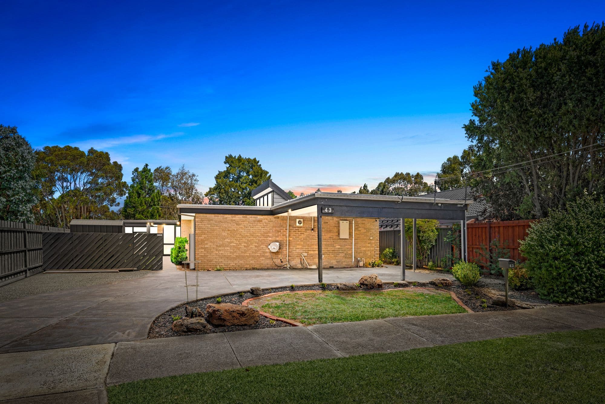 43 Priestley Avenue, Hoppers Crossing VIC 3029, Hoppers Crossing - Image 1