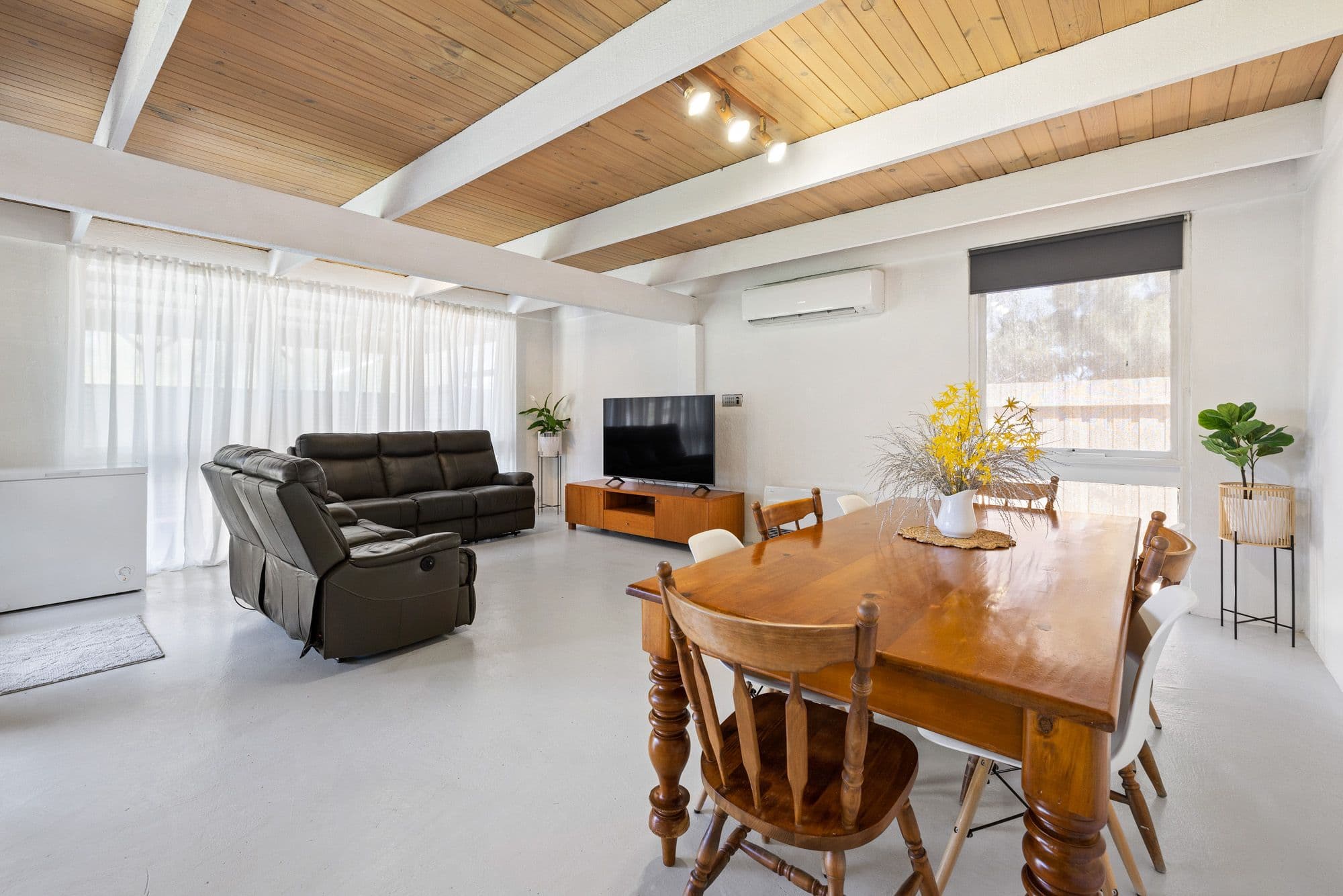 43 Priestley Avenue, Hoppers Crossing VIC 3029, Hoppers Crossing - Thumbnail 4