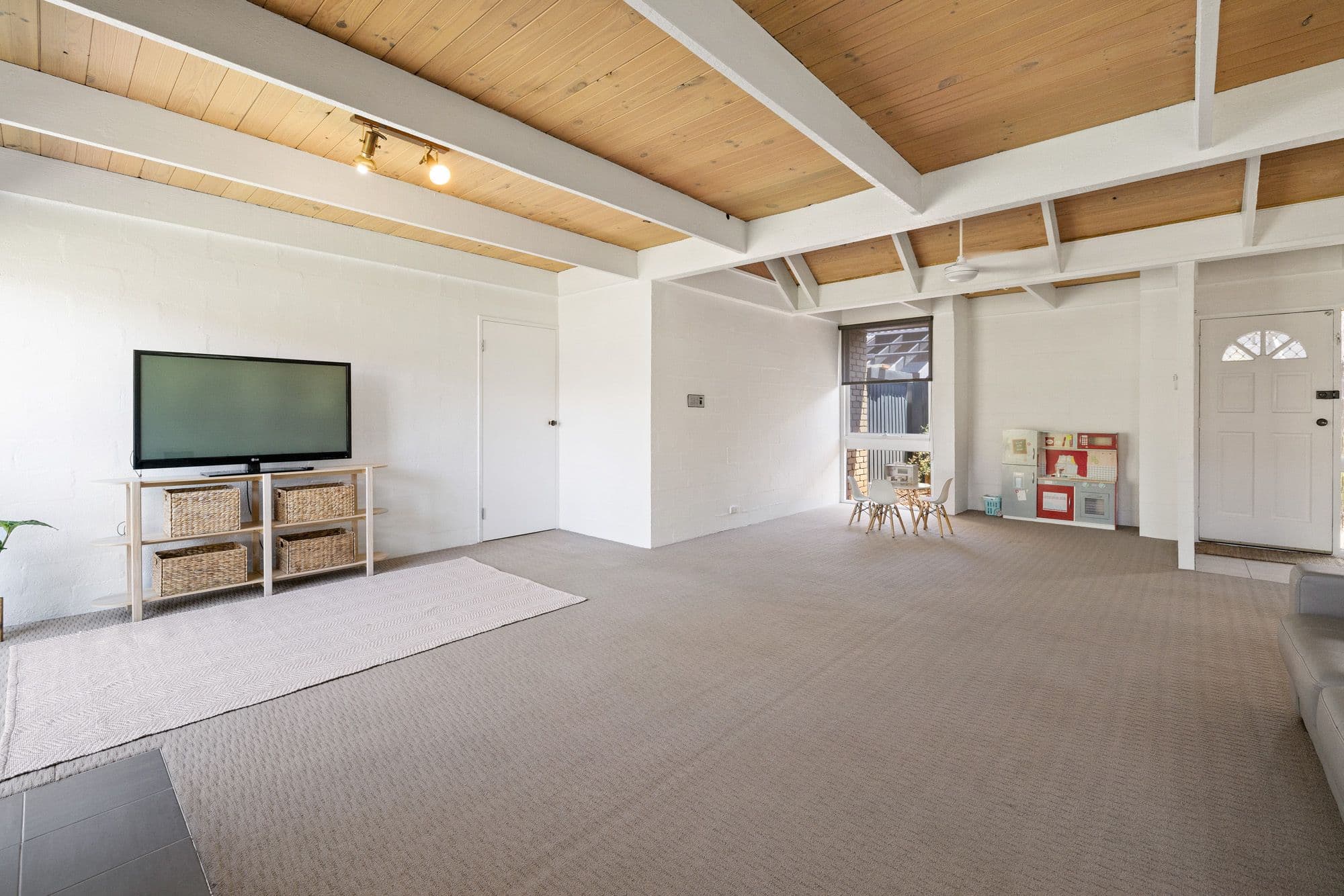 43 Priestley Avenue, Hoppers Crossing VIC 3029, Hoppers Crossing - Thumbnail 7