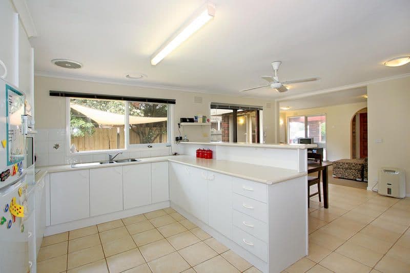 4 Indura Street, MOUNT MARTHA VIC 3934, Mount Martha - Thumbnail 3