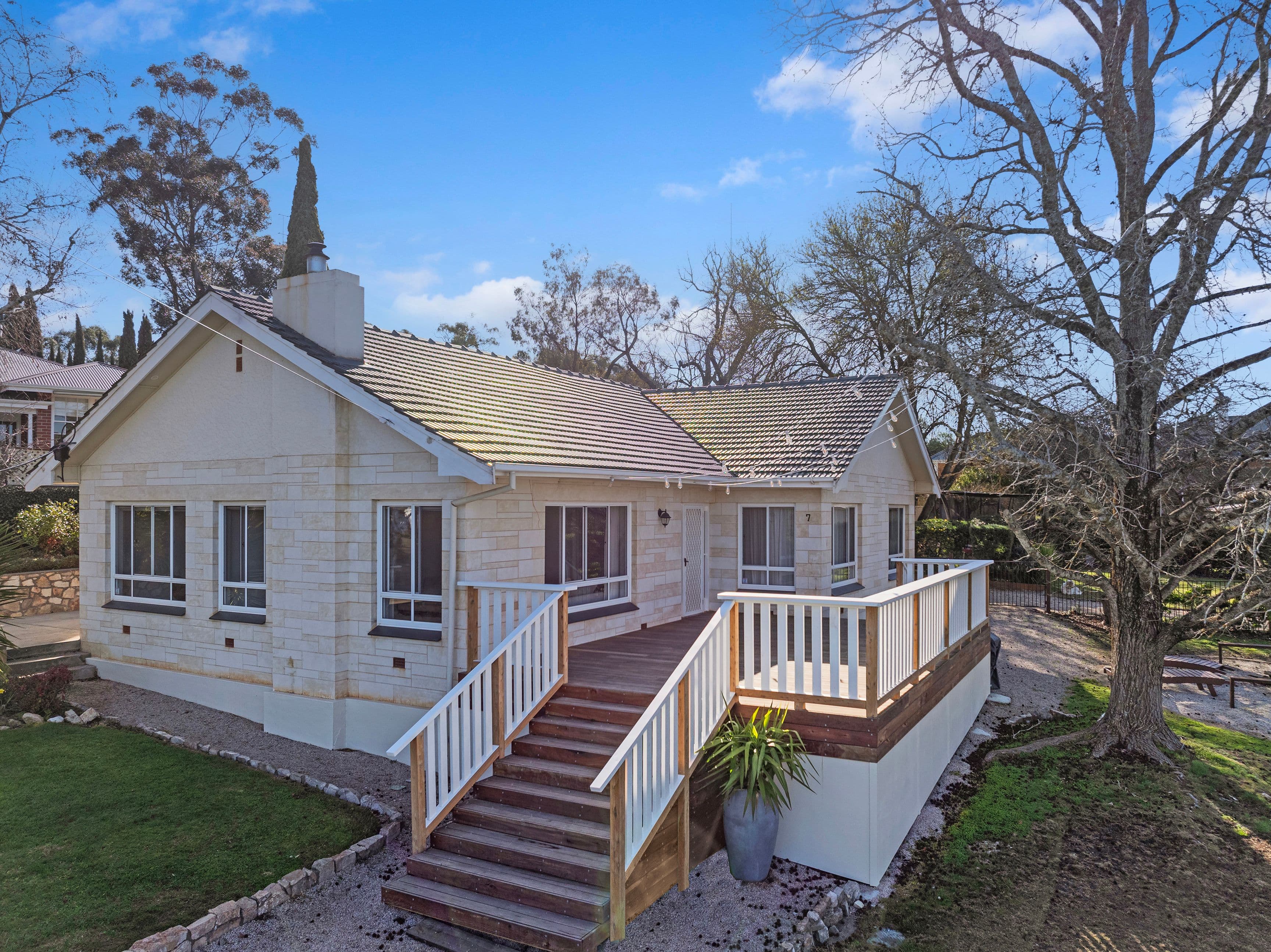 7 Tilbrook Avenue, Clare SA 5453, Clare - Image 1