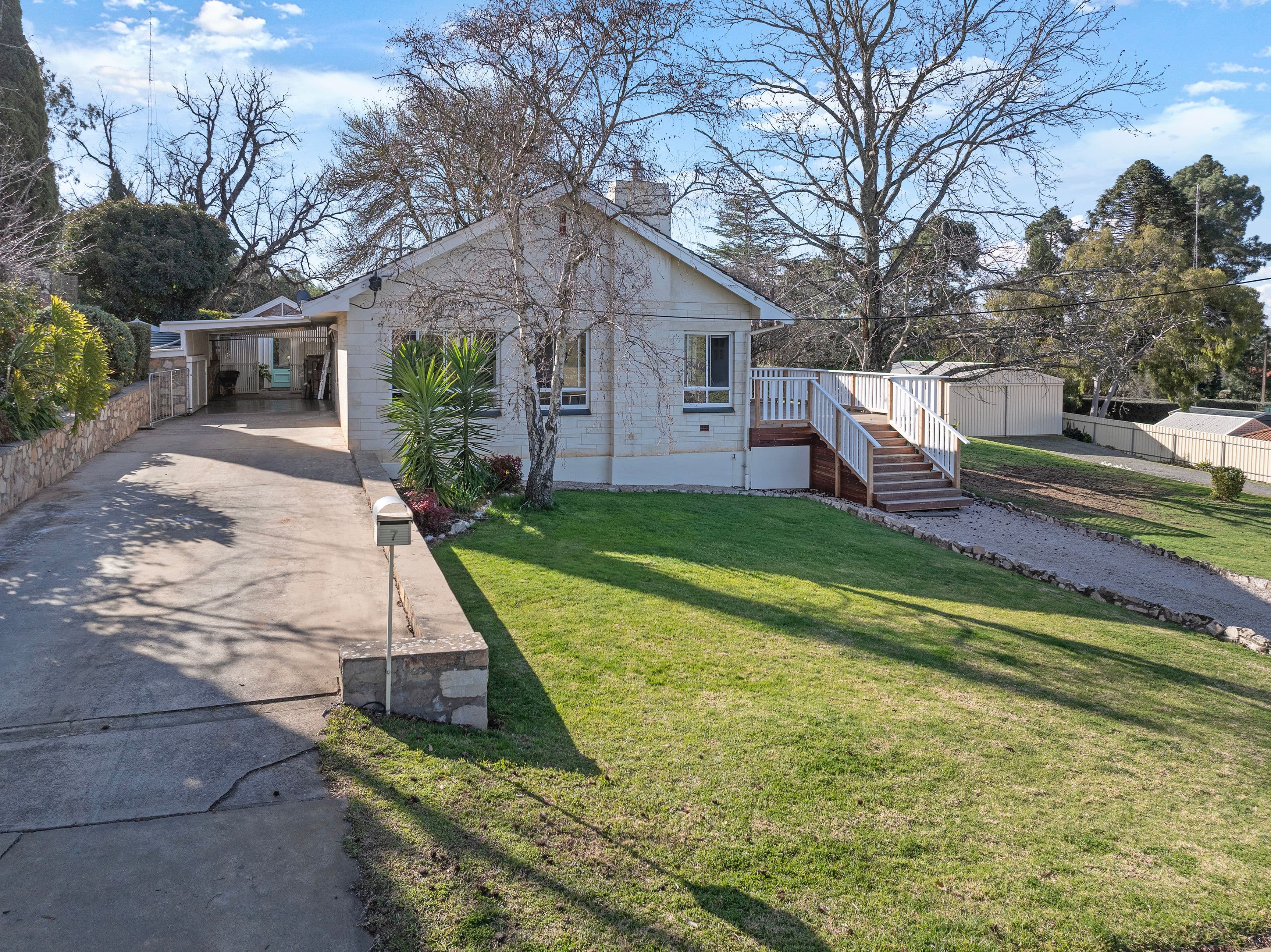 7 Tilbrook Avenue, Clare SA 5453, Clare - Thumbnail 2