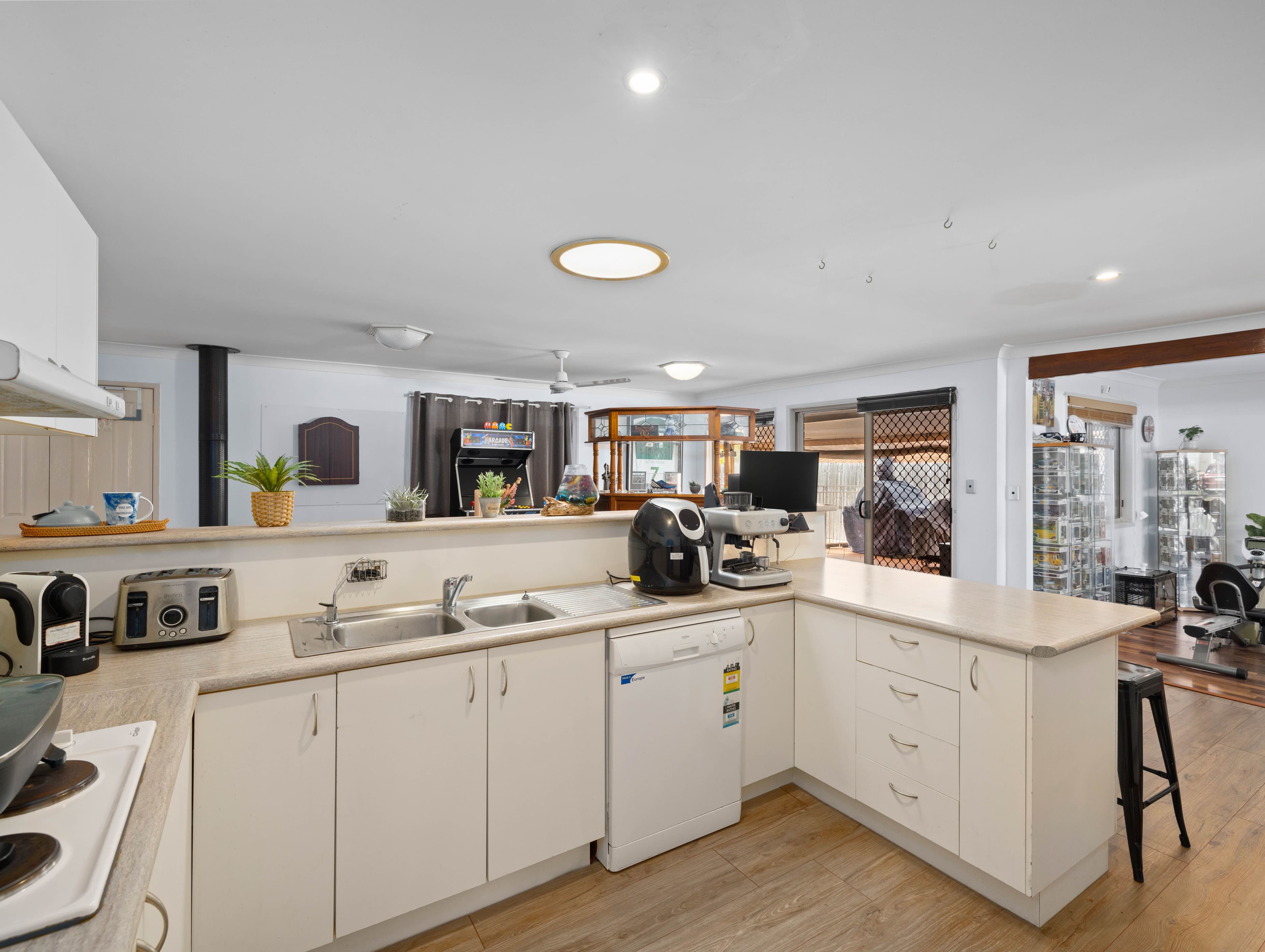 74 Rumsey Drive, Raceview QLD 4305, Raceview - Thumbnail 6