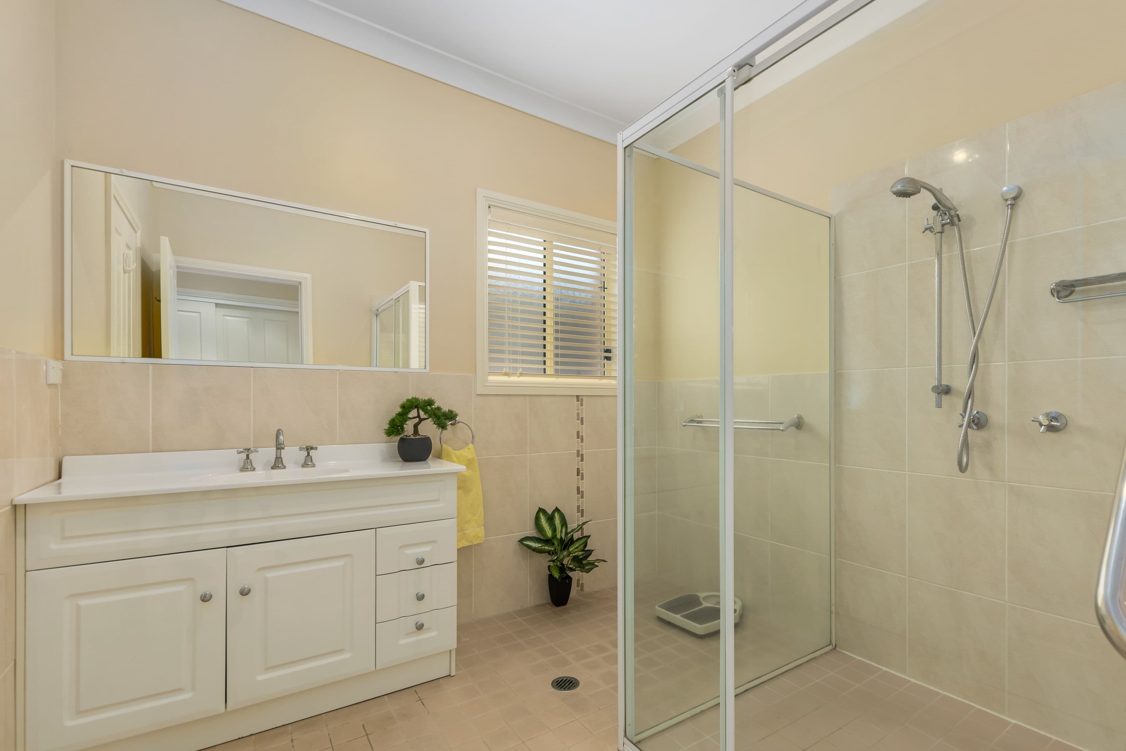 11 Streeton Avenue, Kanahooka - Thumbnail 7
