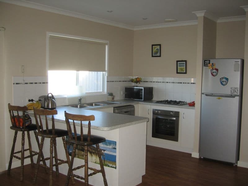 3 Curtin Grove, MOUNT TARCOOLA WA 6530, Mount Tarcoola - Thumbnail 2