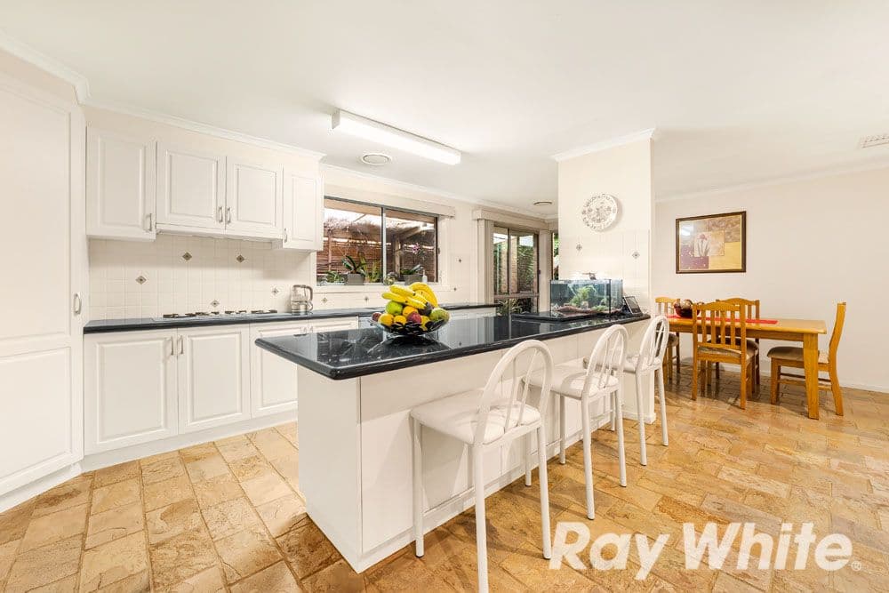 25 Hancock Drive, Ferntree Gully VIC 3156, Ferntree Gully - Thumbnail 3