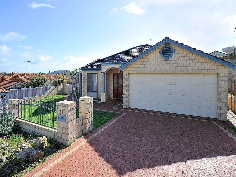 11 PLOVER Rise, HALLS HEAD WA 6210, Halls Head - Image 1