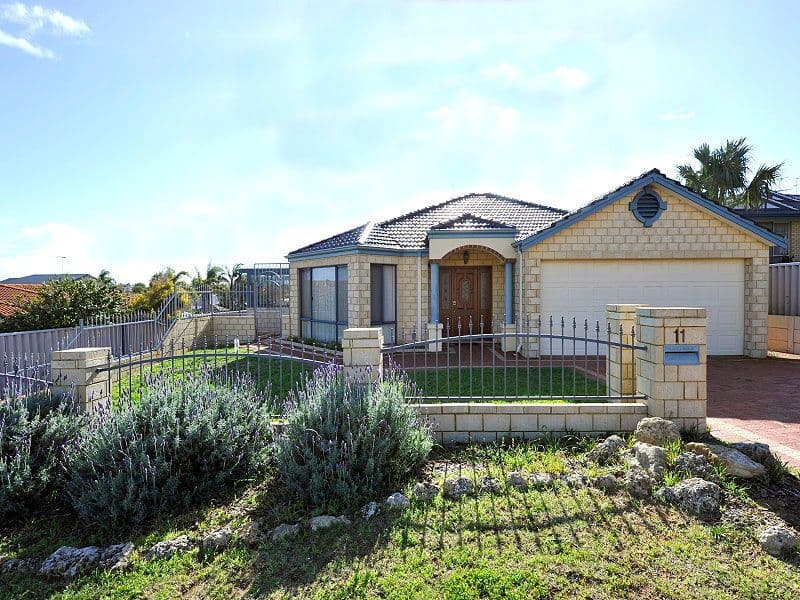 11 PLOVER Rise, HALLS HEAD WA 6210, Halls Head - Thumbnail 2