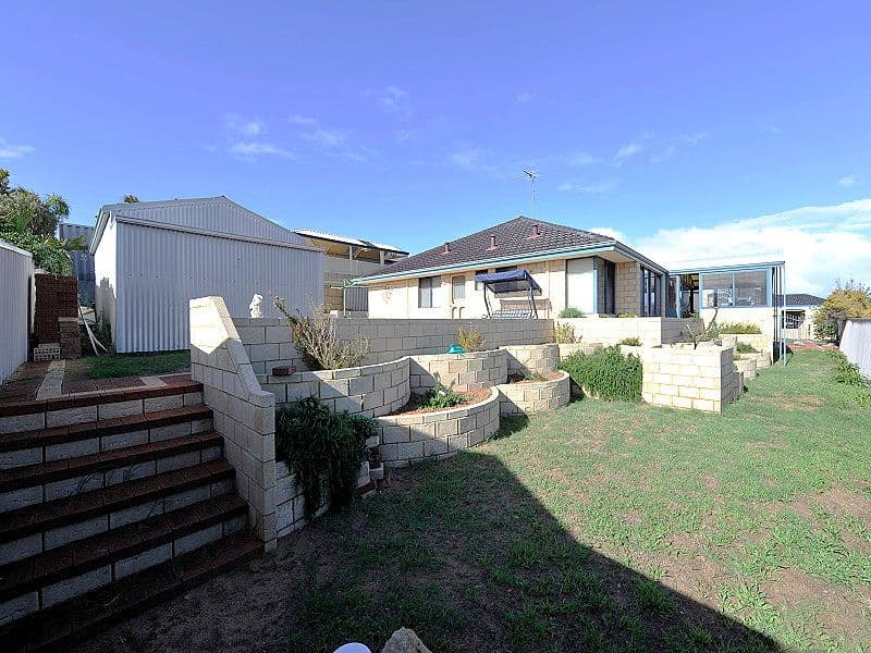 11 PLOVER Rise, HALLS HEAD WA 6210, Halls Head - Thumbnail 4