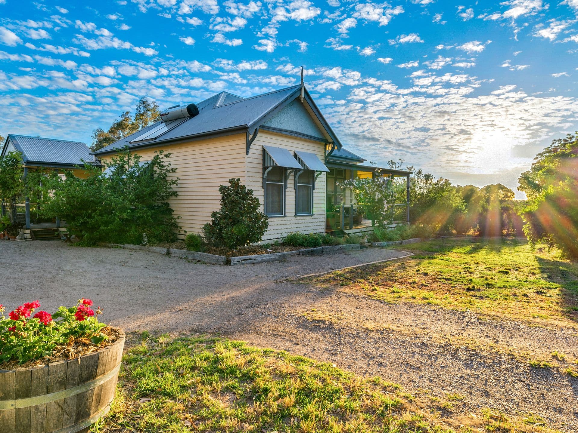 221 Old Hume Highway, Glenrowan VIC 3675, Glenrowan - Image 1
