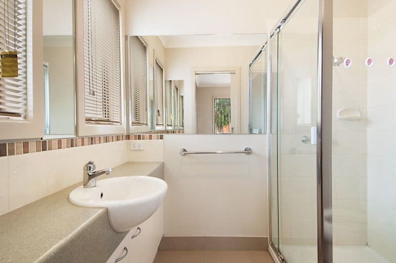 72 Clifton Park Drive, CARRUM DOWNS VIC 3201, Carrum Downs - Thumbnail 5