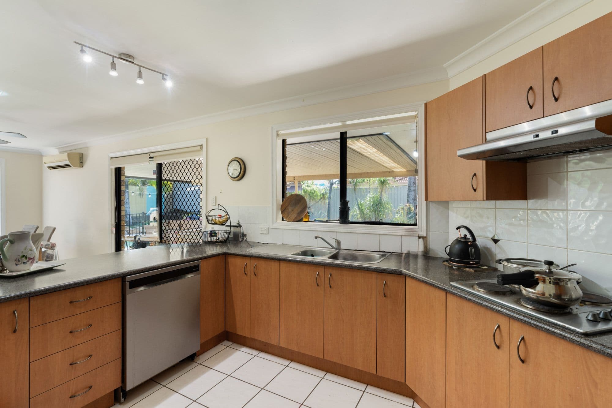 1 Springsure Parade, North Lakes QLD 4509, North Lakes - Thumbnail 6