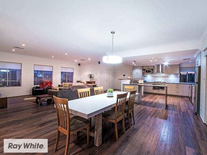 7 Pexton Drive, South Guildford WA 6055, South Guildford - Thumbnail 3
